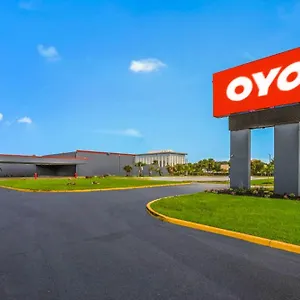 Oyo Airport Orlando